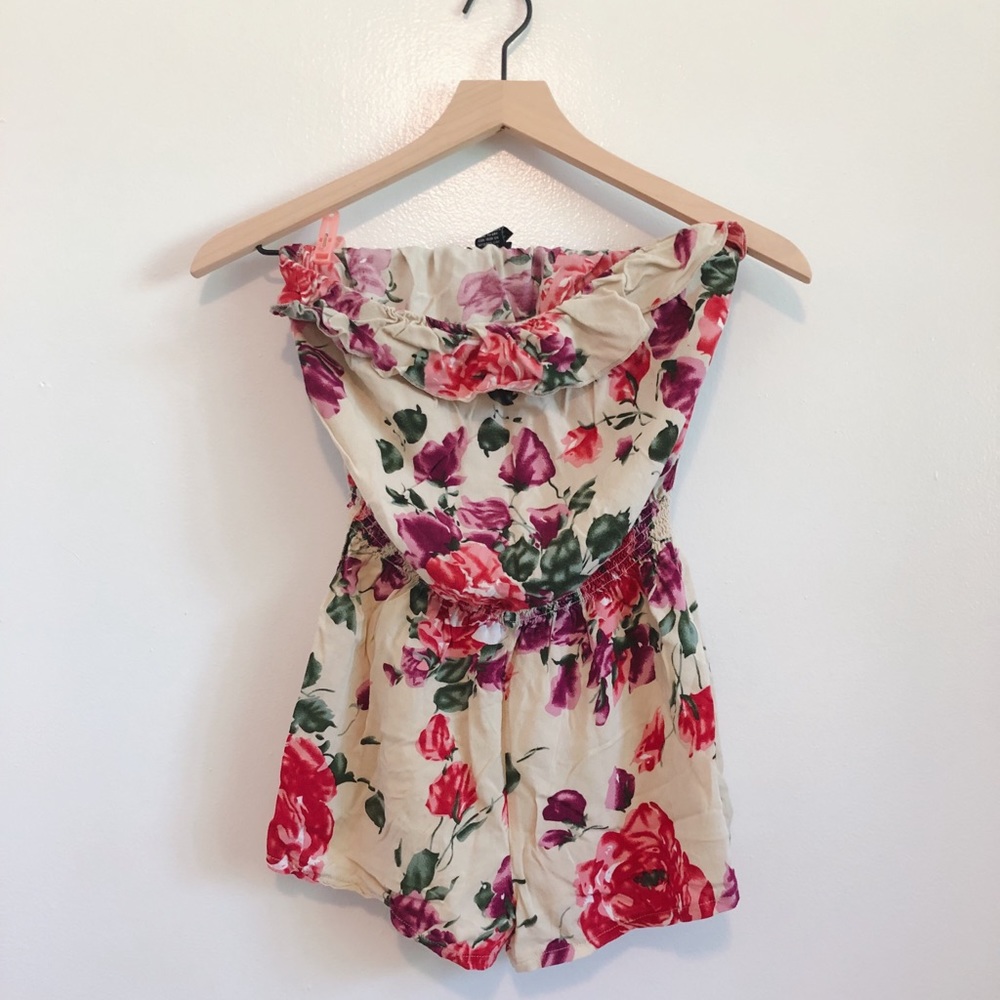 Floral strapless romper